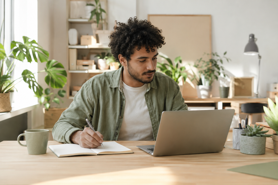 Micro-entrepreneur au travail